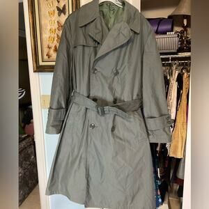 VTG MENS ARMY GREEN COTTON NYLON RAIN TRENCH COAT SZ M